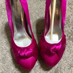 Pink satin Pumps size 10.